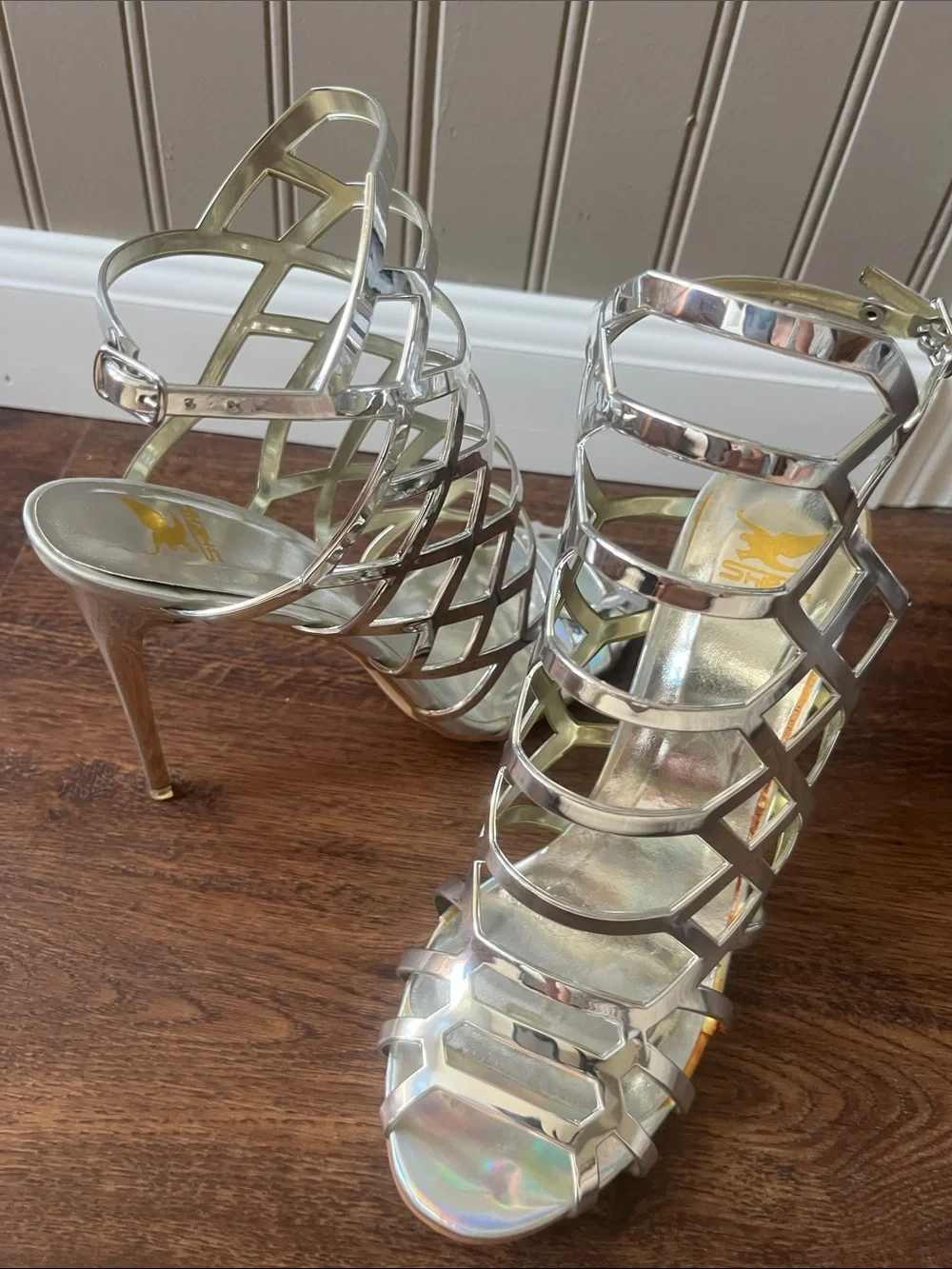 SEXY NEW ! Silver Strappy Gladiator Heels - Women's Dress Sandals